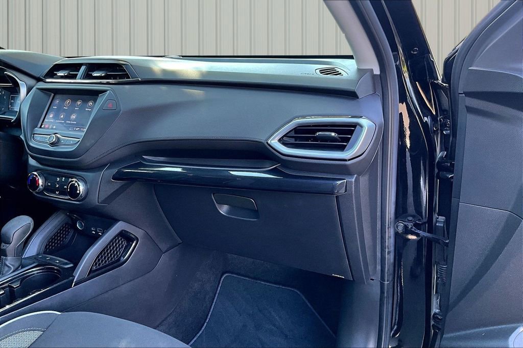 Used 2023 Chevrolet TrailBlazer LS image 12