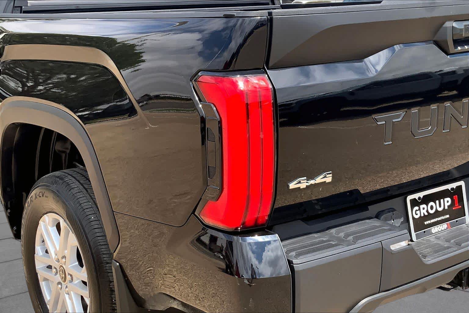 Used 2024 Toyota Tundra SR5 AWD/4WD image 28