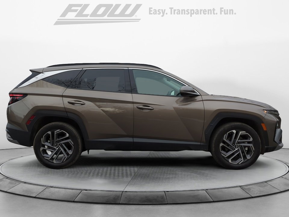 Certified 2025 Hyundai Tucson Limited image 10