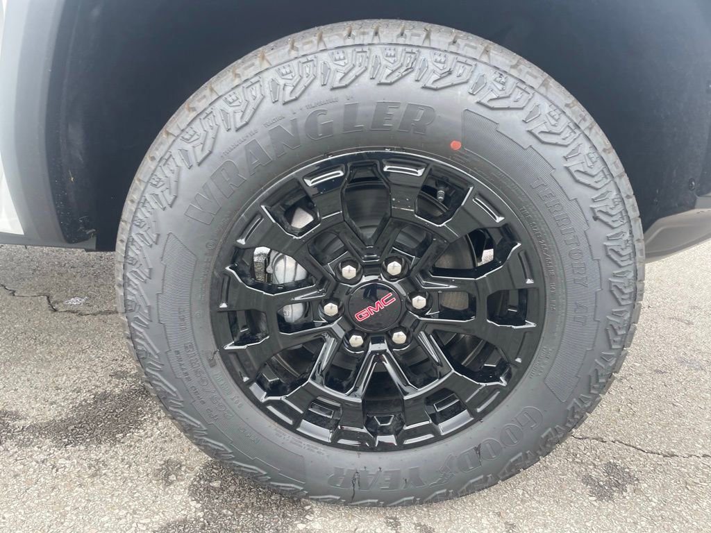 New 2026 GMC Canyon Elevation w/ Convenience Package image 35