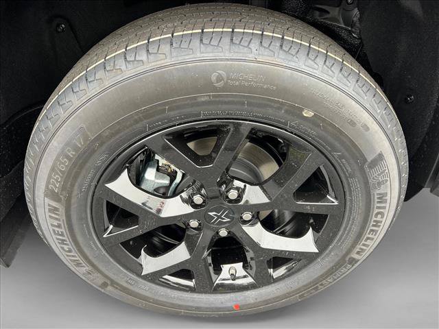 New 2025 Toyota RAV4 LE FWD image 17