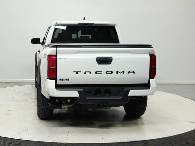 Used 2024 Toyota Tacoma TRD Off-Road w/ TRD Off Road Upgrade Package AWD/4WD image 7