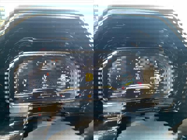 Used 2025 GMC Sierra 2500 SLE image 12