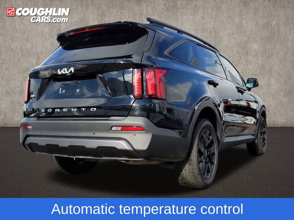 Used 2022 Kia Sorento S w/ Panoramic Sunroof Package image 9