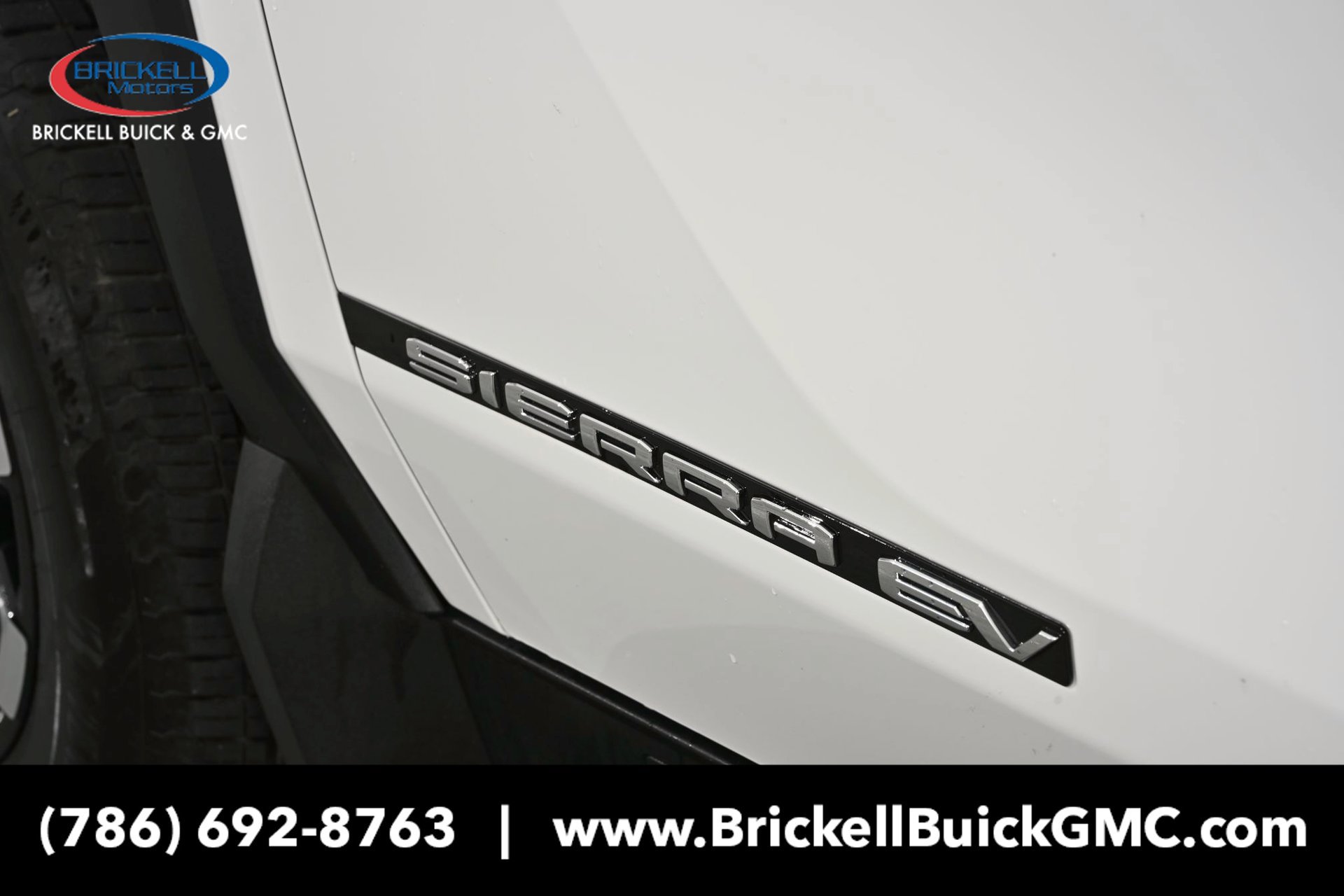 Used 2026 GMC Sierra EV Elevation AWD/4WD image 13