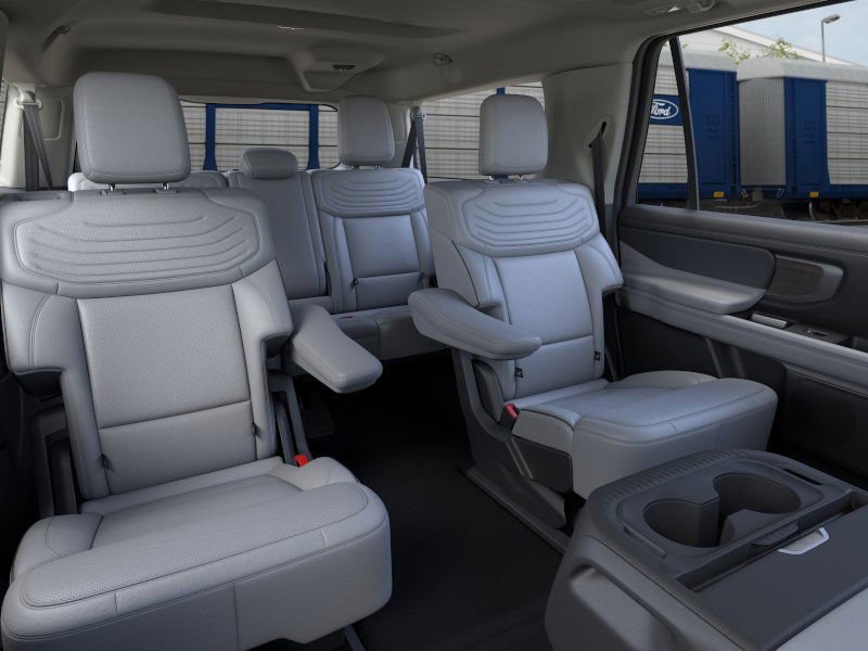 New 2026 Ford Expedition Max Platinum w/ Platinum Ultimate Package image 12