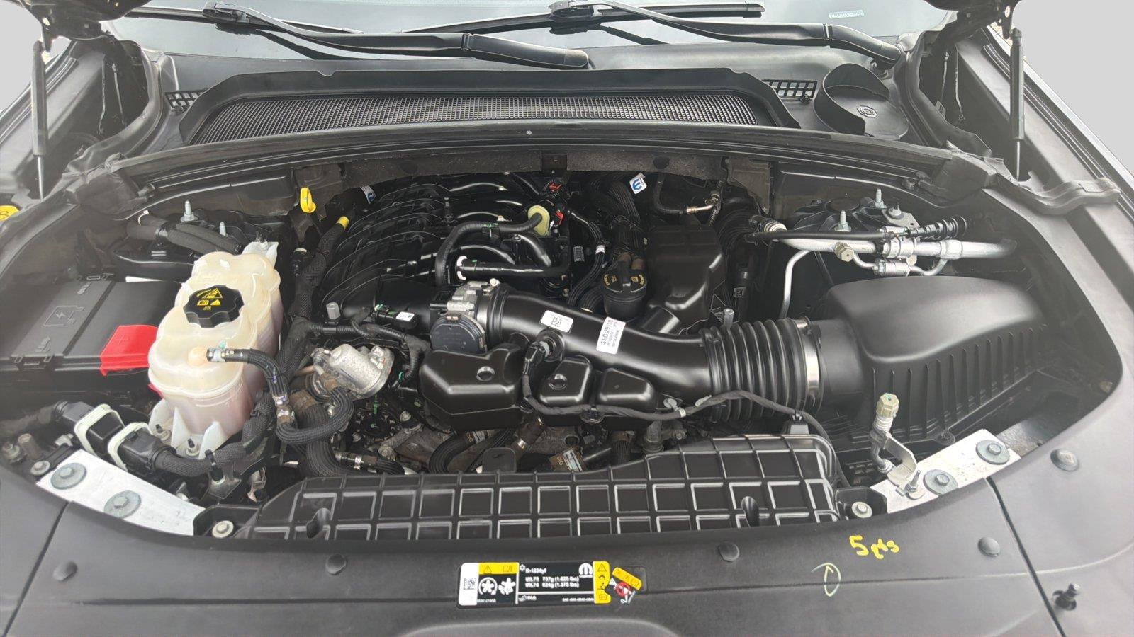 Used 2023 Jeep Grand Cherokee Altitude AWD/4WD image 24
