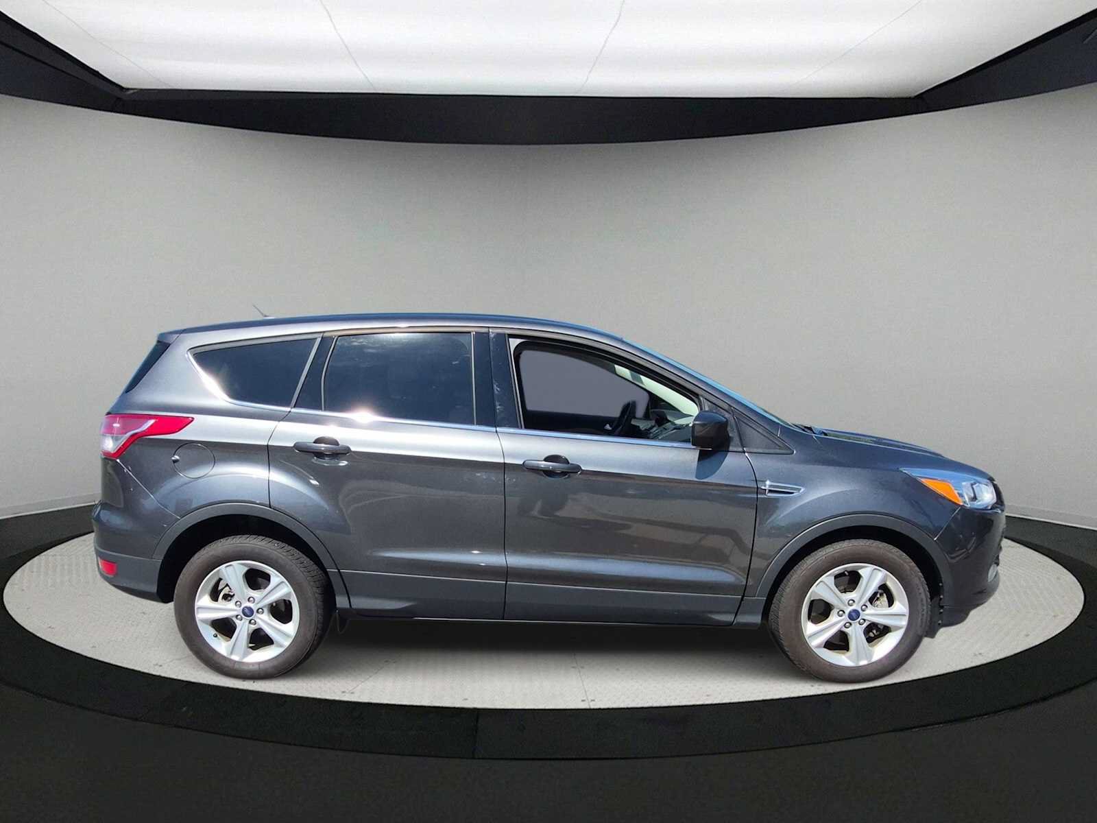Used 2015 Ford Escape SE AWD/4WD image 9