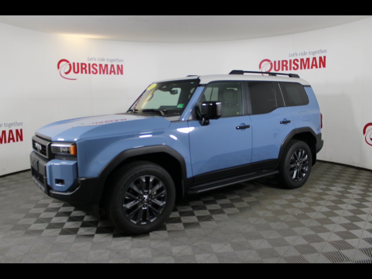 Used 2025 Toyota Land Cruiser w/ Premium Package AWD/4WD image 3