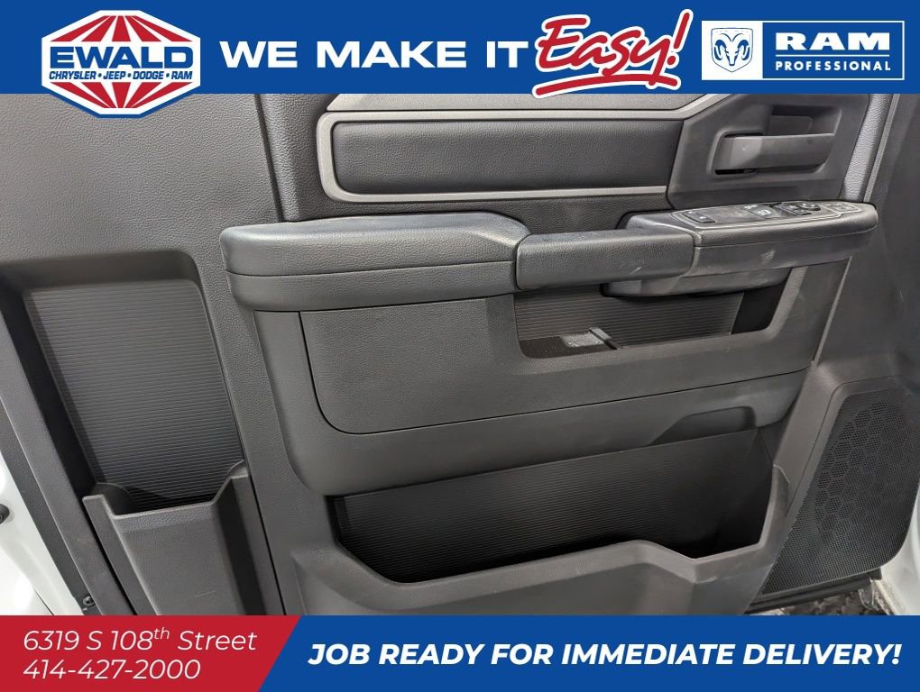 New 2024 RAM 2500 Tradesman w/ Chrome Appearance Group AWD/4WD image 13