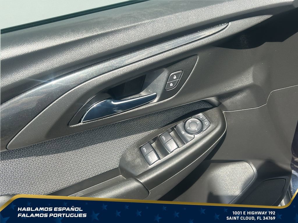 Used 2021 Chevrolet TrailBlazer LT w/ Premium Seating Package FWD image 14