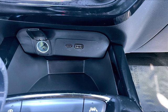 Used 2025 Chevrolet Trax LT w/ Driver Confidence Package image 23