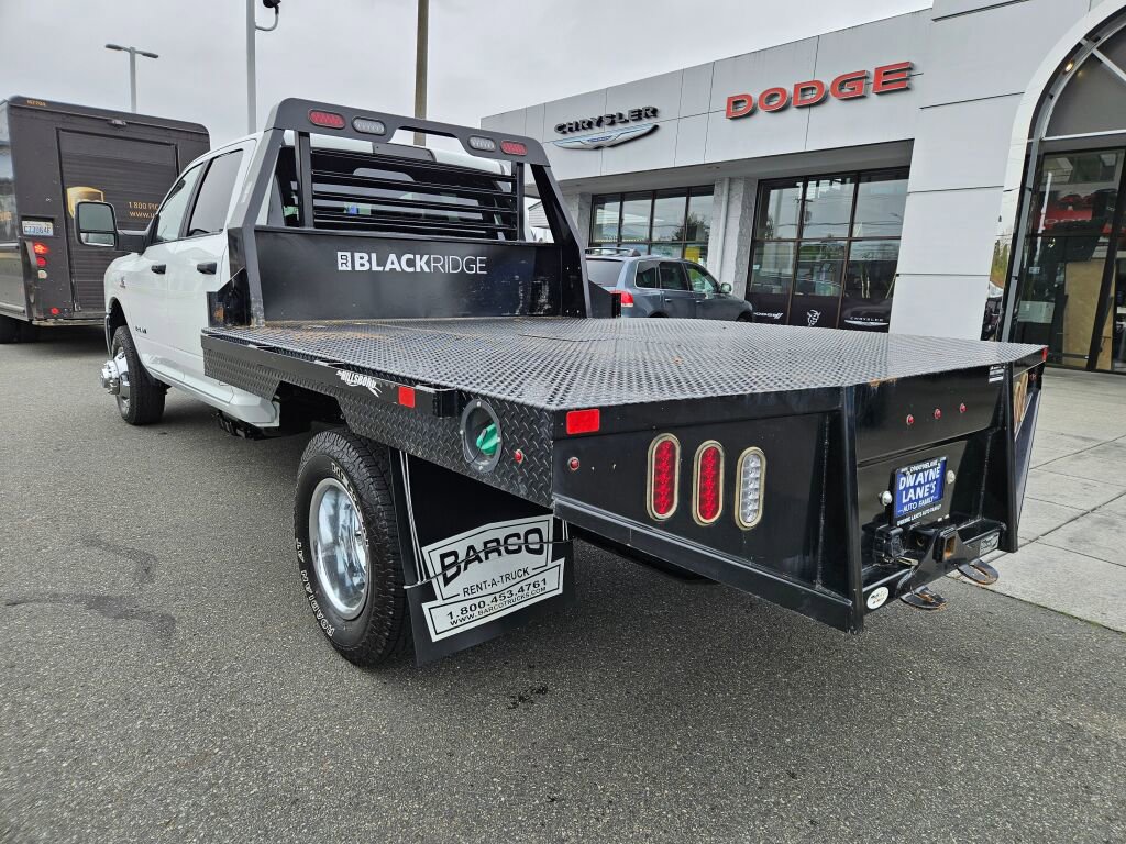 Used 2024 RAM 3500 SLT w/ Quick Order Package 2YG SLT AWD/4WD image 3