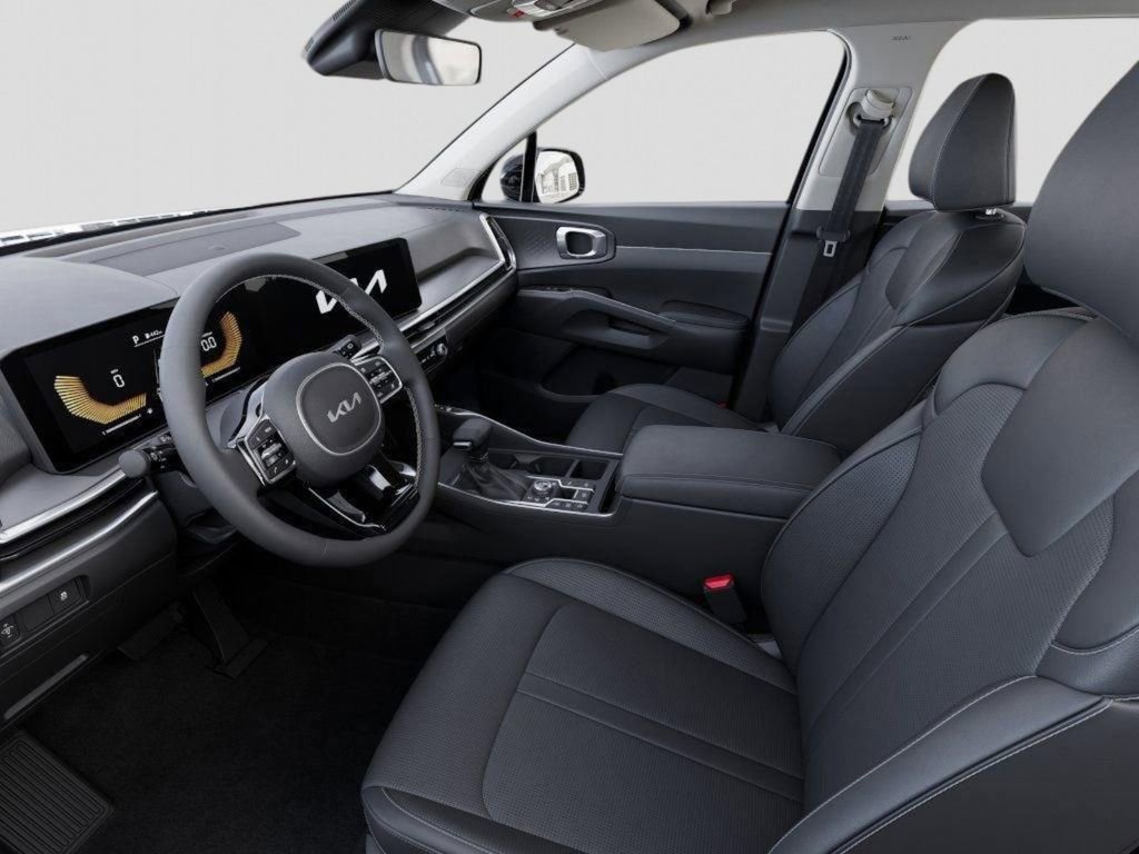 Used 2025 Kia Sorento S image 17