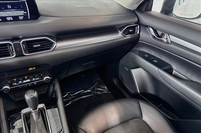 Used 2019 MAZDA CX-5 Touring FWD image 22
