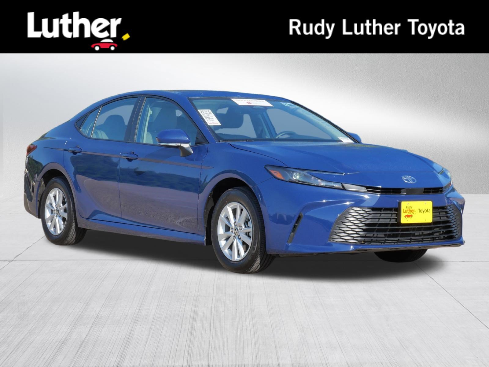 Used 2025 Toyota Camry LE w/ Convenience Package