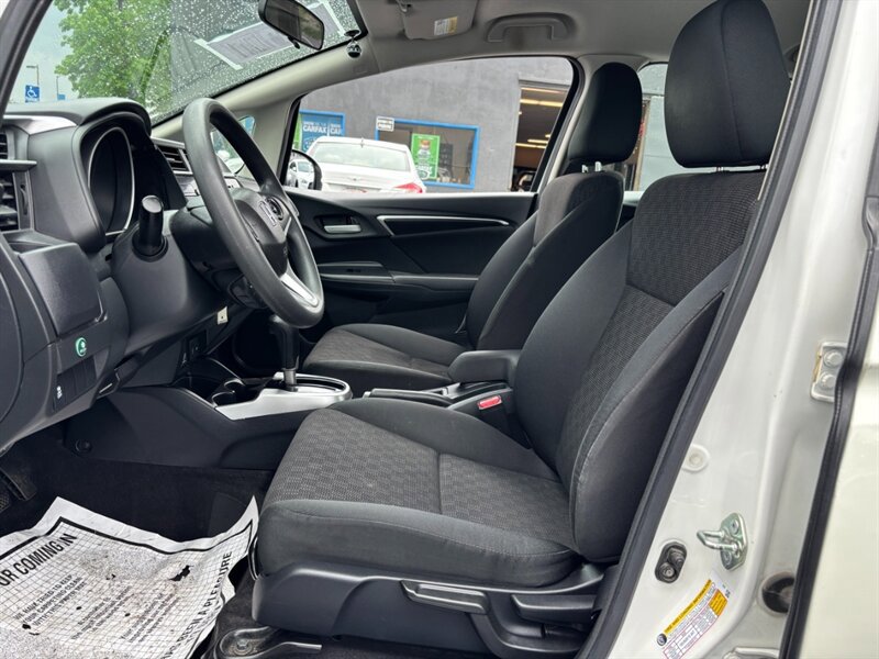Used 2017 Honda Fit LX image 10