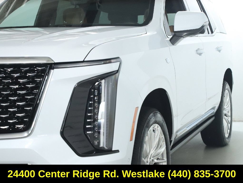 Used 2026 Cadillac Escalade Luxury w/ LPO, Floor Liner Package AWD/4WD image 5