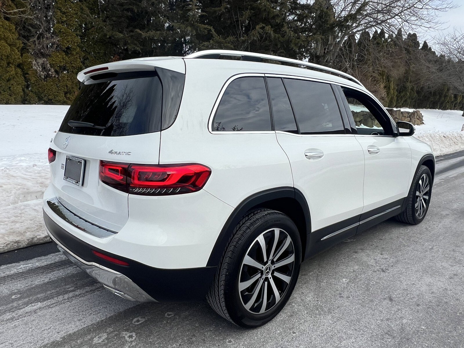 Used 2022 Mercedes-Benz GLB 250 4MATIC image 41