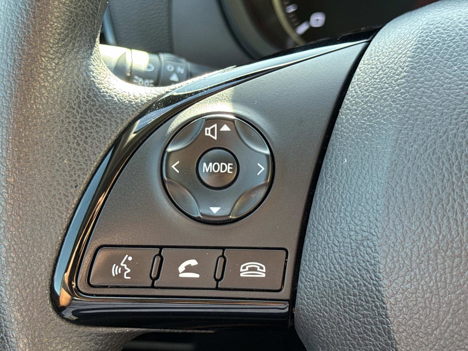 Used 2024 Mitsubishi Eclipse Cross LE image 30