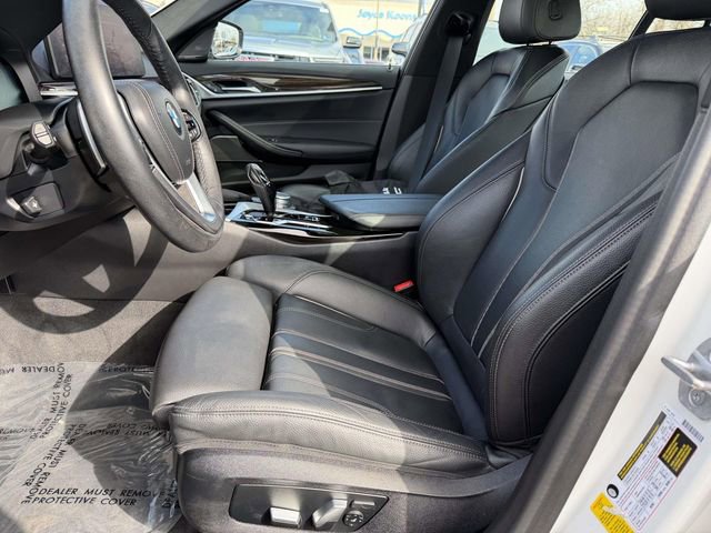 Used 2022 BMW 530i image 12