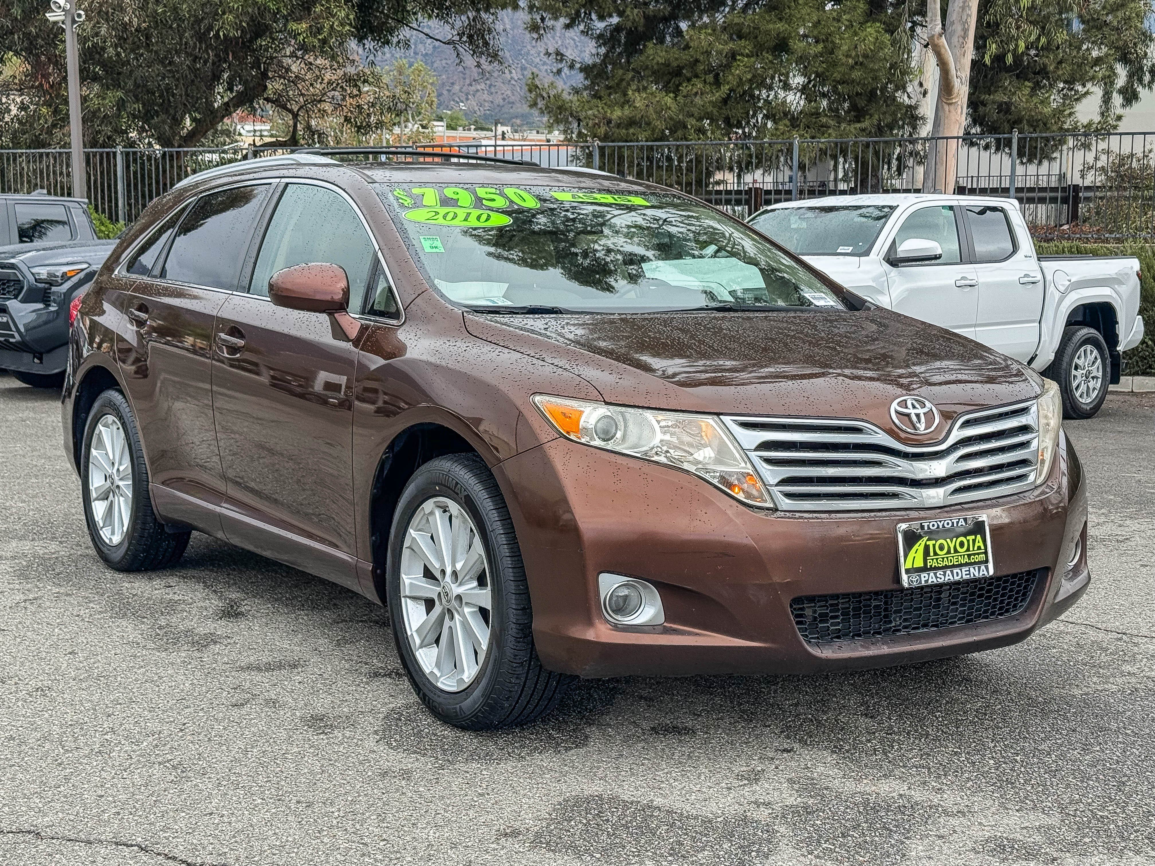 Used 2010 Toyota Venza FWD image 3