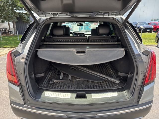 Used 2023 Cadillac XT5 Premium Luxury w/ LPO, Floor Liner Package AWD/4WD image 8