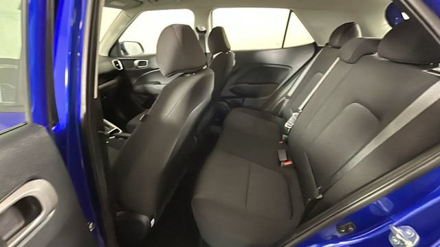 Certified 2025 Hyundai Venue SE FWD image 25