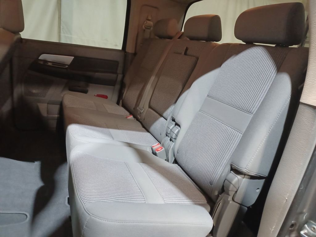Used 2009 Dodge Ram 2500 Truck SXT image 22