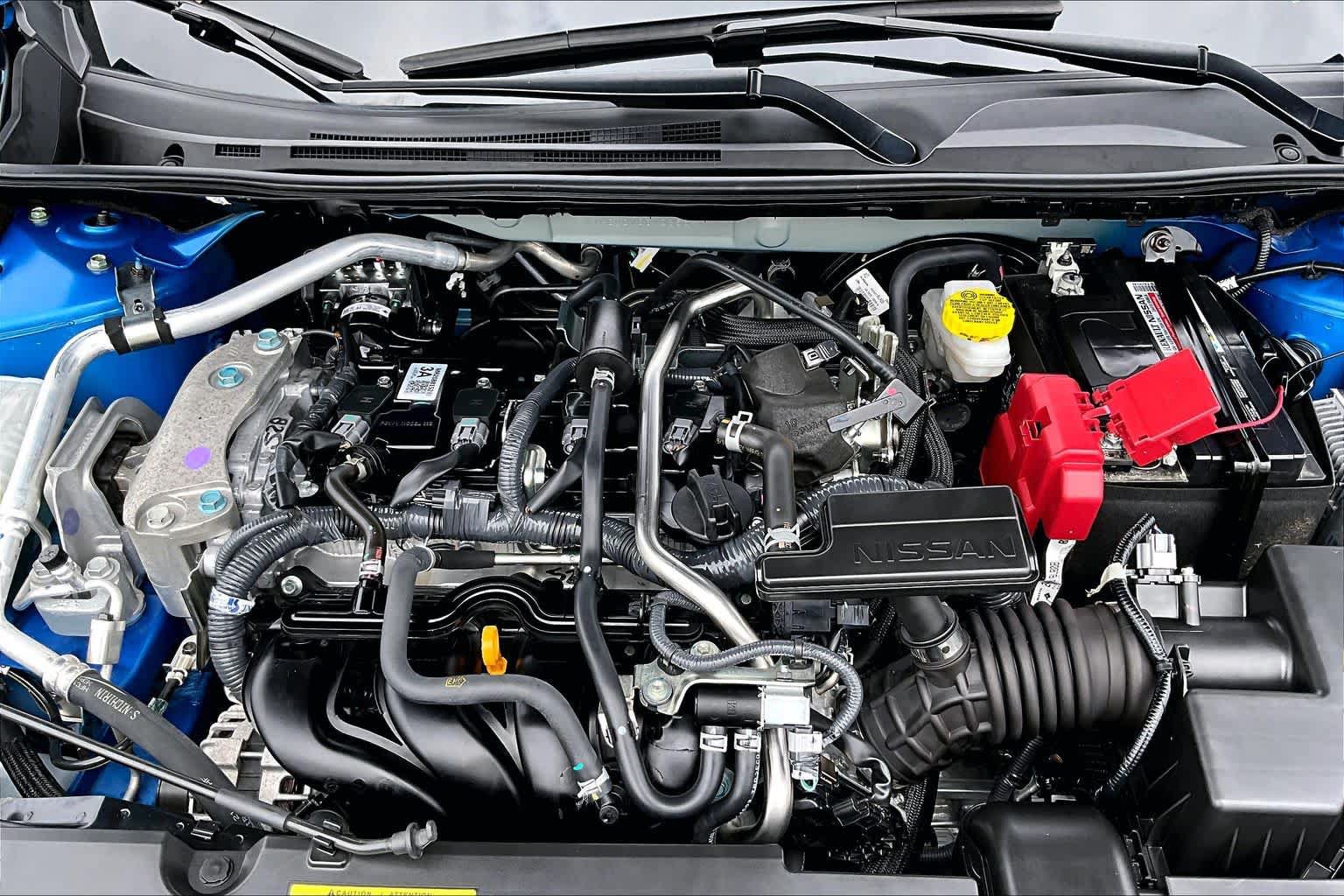 Certified 2025 Nissan Sentra SR FWD image 32