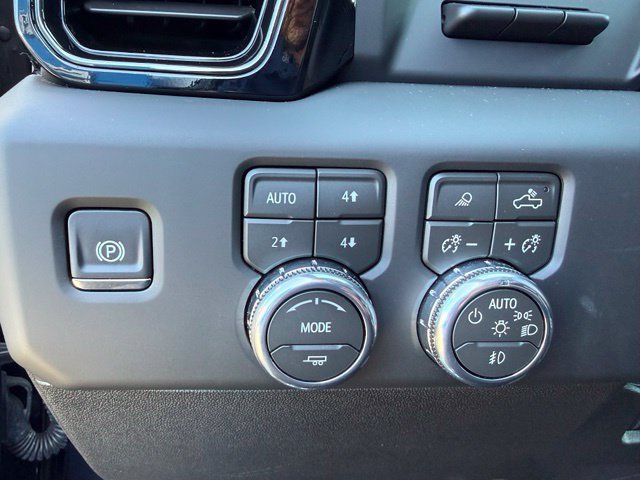 Used 2026 GMC Sierra 2500 AT4X AWD/4WD image 21
