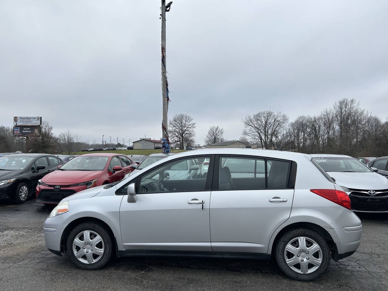 Used 2008 Nissan Versa 1.8 S w/ PWR Pkg FWD image 3