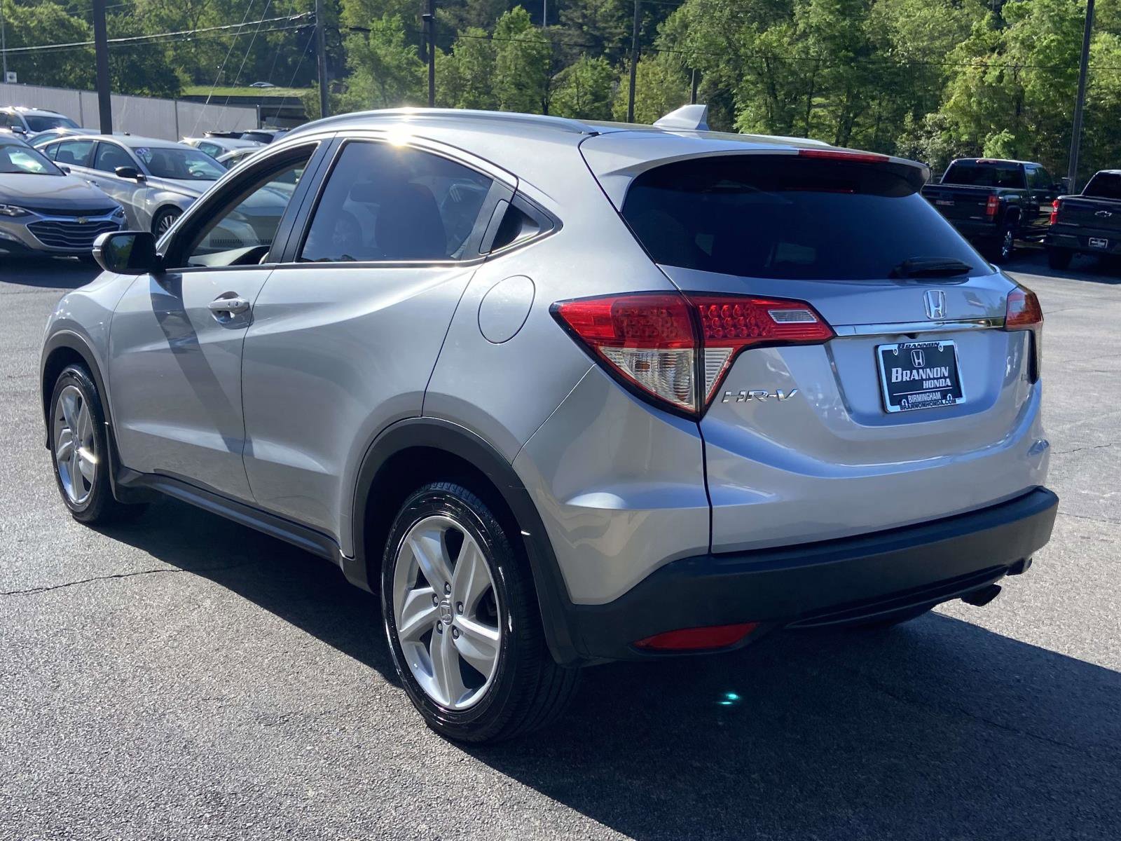 Used 2019 Honda HR-V EX-L image 3