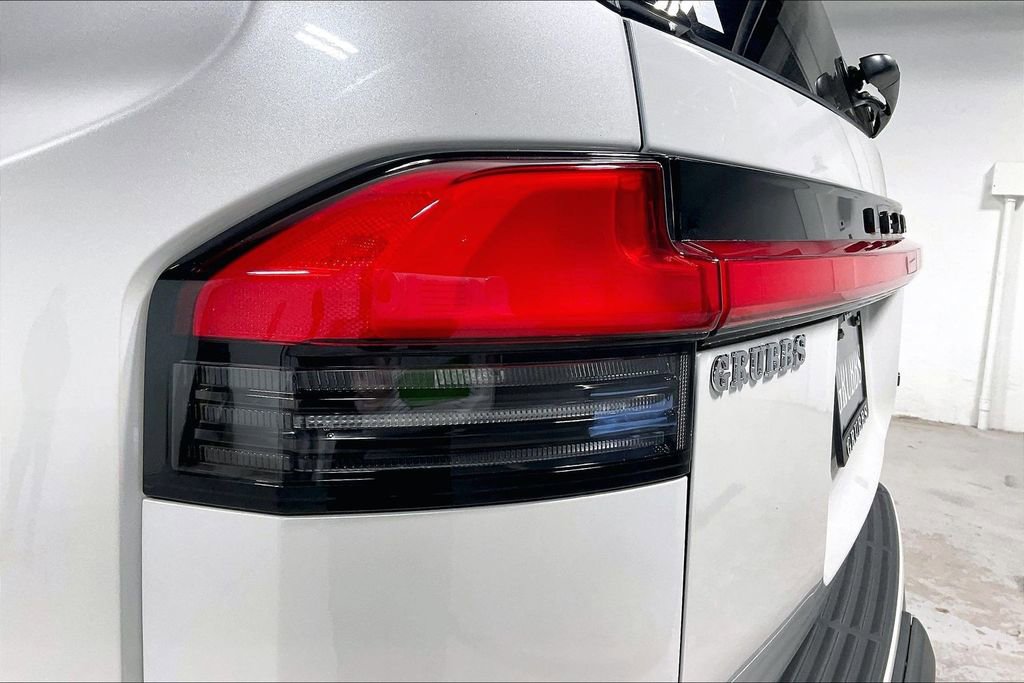 Used 2025 Lexus GX 550 image 38