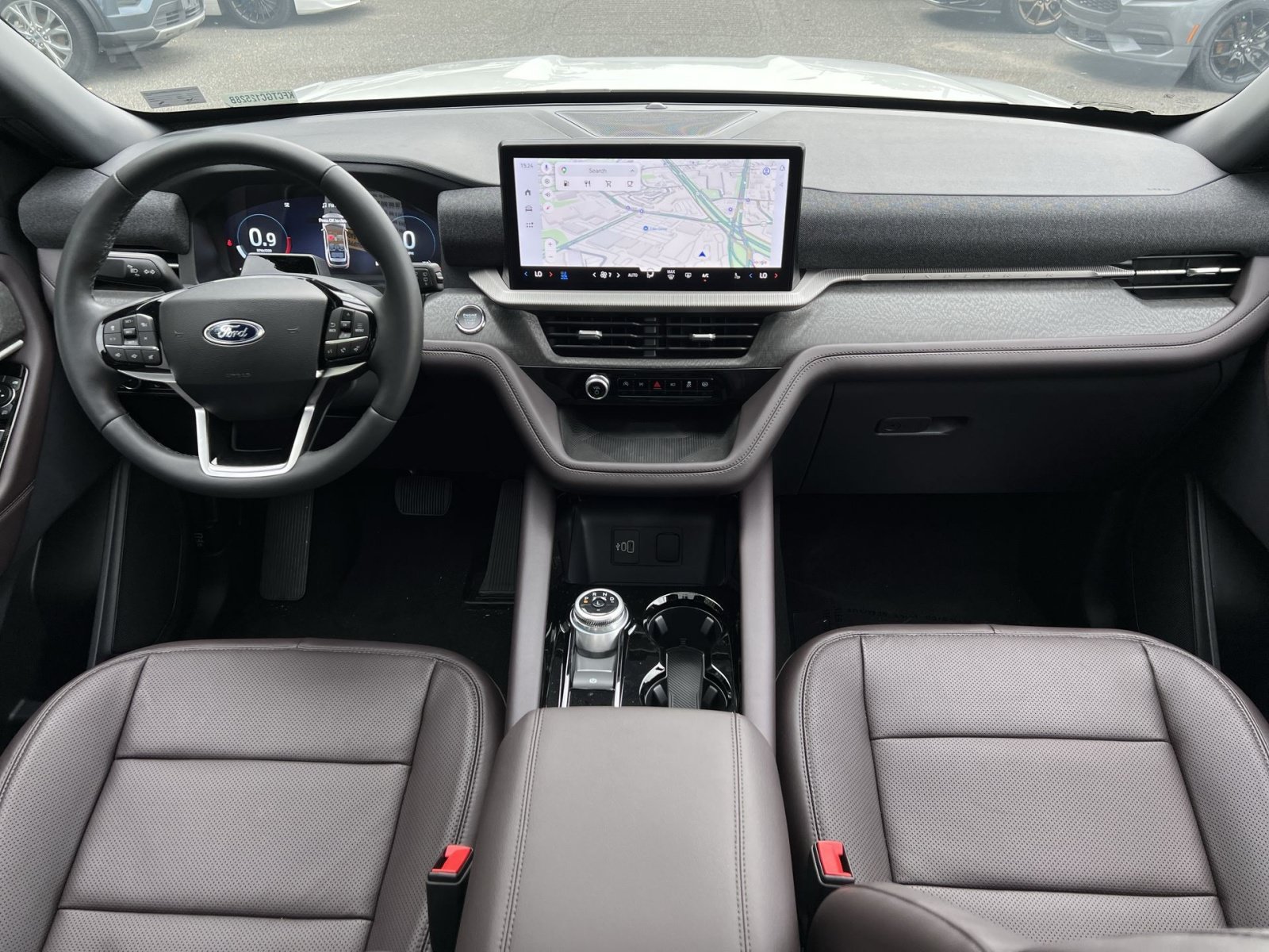 New 2026 Ford Explorer Platinum w/ LUX Leather Package AWD/4WD image 23