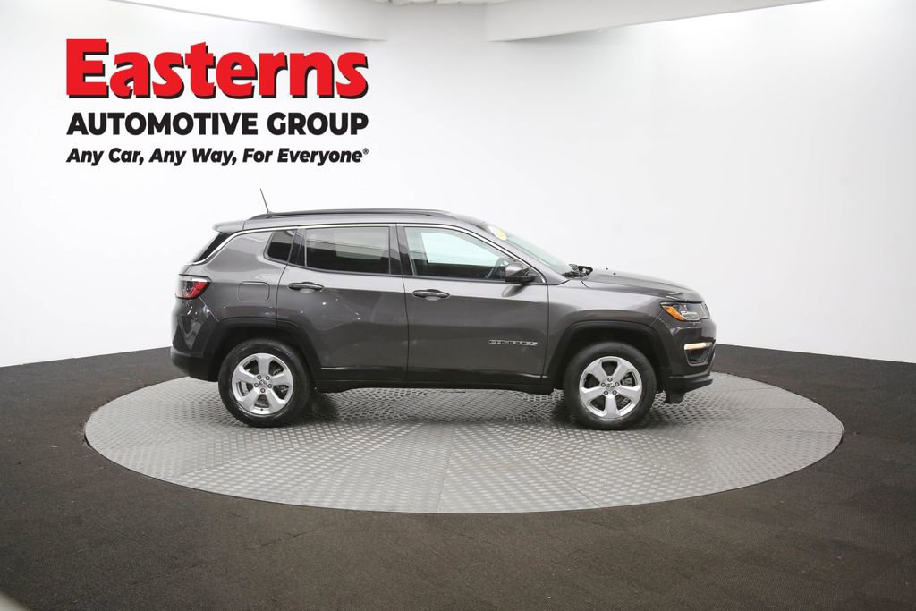 Used 2021 Jeep Compass Latitude w/ Driver Assistance Group image 43