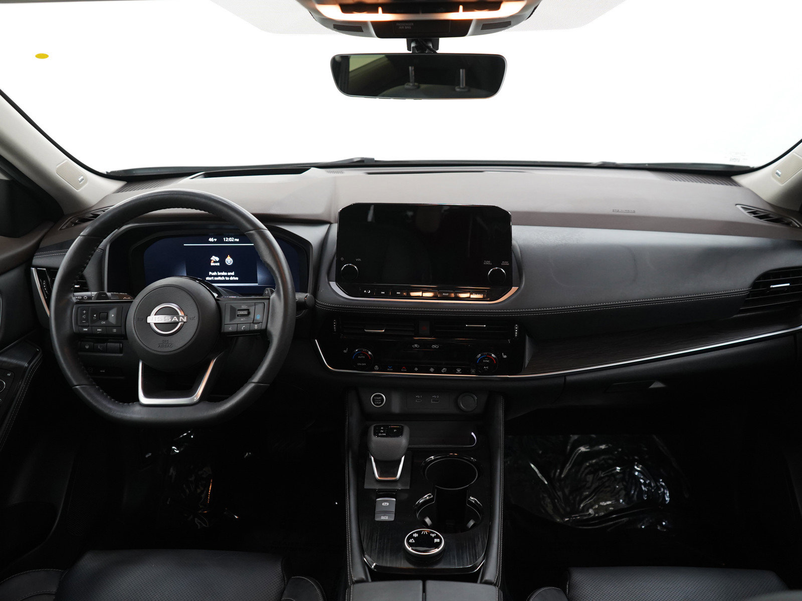 Used 2023 Nissan Rogue Platinum w/ Platinum Premium Package AWD/4WD image 13