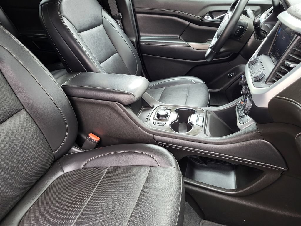 Used 2023 GMC Acadia SLT w/ Elevation Edition FWD image 10