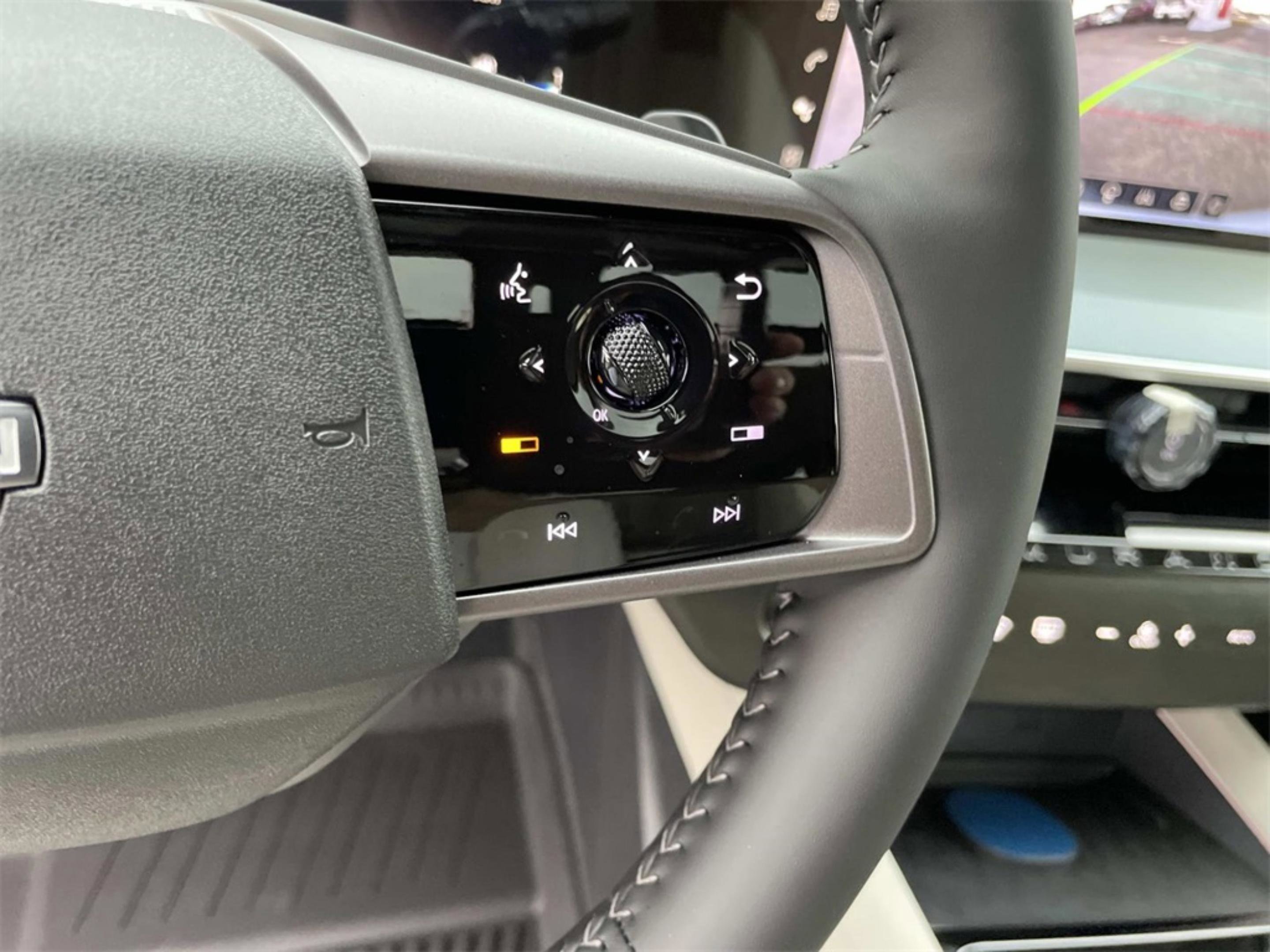 New 2026 Nissan Murano Platinum w/ Technology Package AWD/4WD image 19
