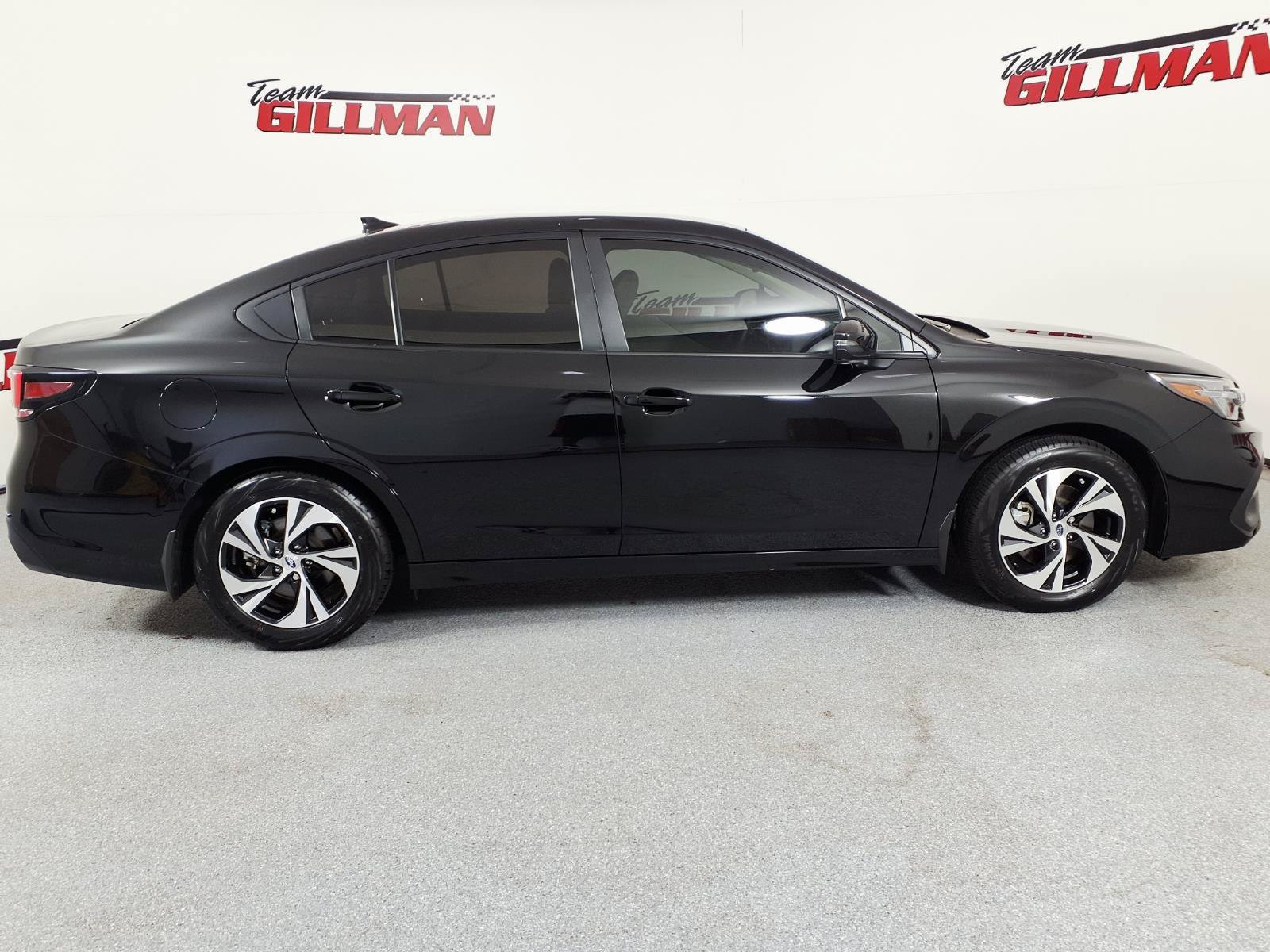 Certified 2025 Subaru Legacy Premium AWD/4WD image 4
