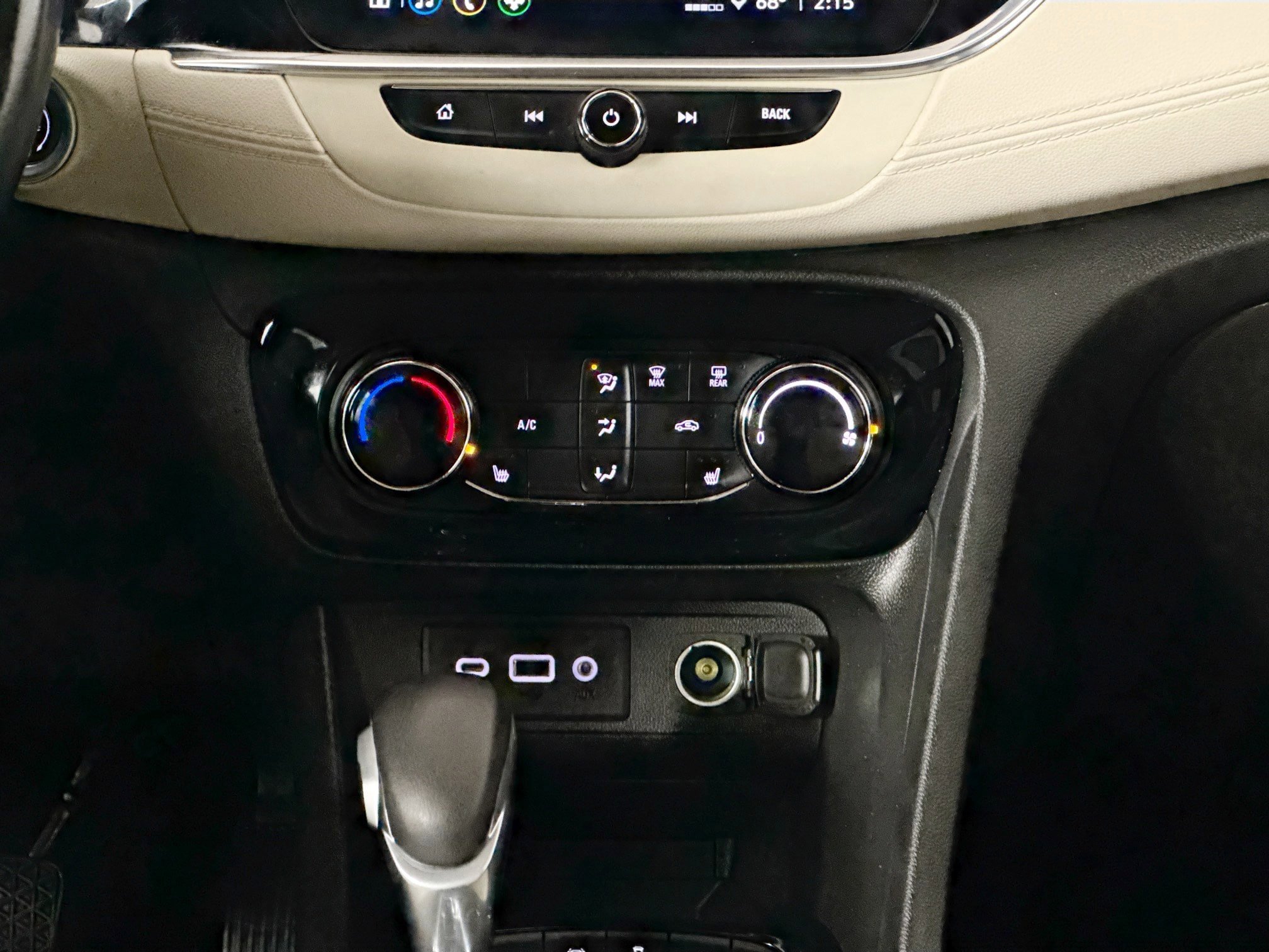 Used 2023 Buick Encore GX Preferred w/ Cold Weather Comfort Package FWD image 26
