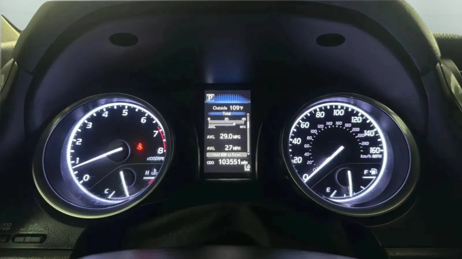 Used 2018 Toyota Camry LE FWD image 15