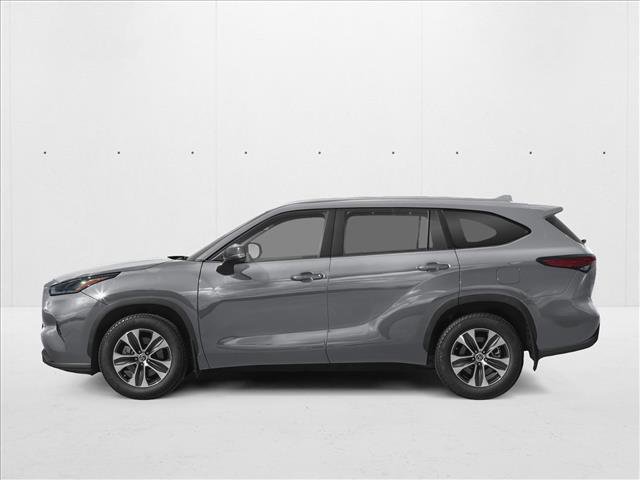 New 2026 Toyota Highlander XLE image 3