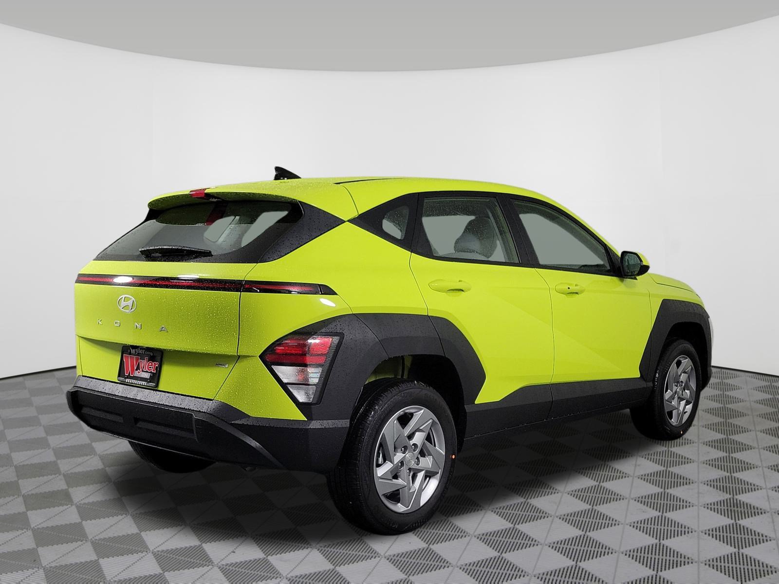 New 2026 Hyundai Kona SE AWD/4WD image 3