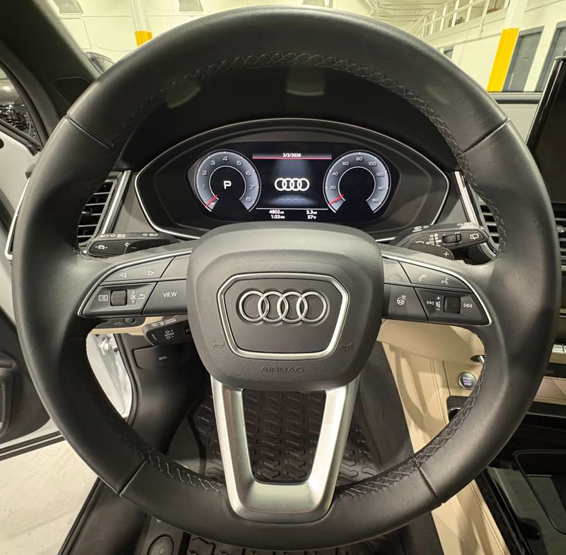 Used 2025 Audi Q5 2.0T Premium Plus w/ Premium Plus Package image 12