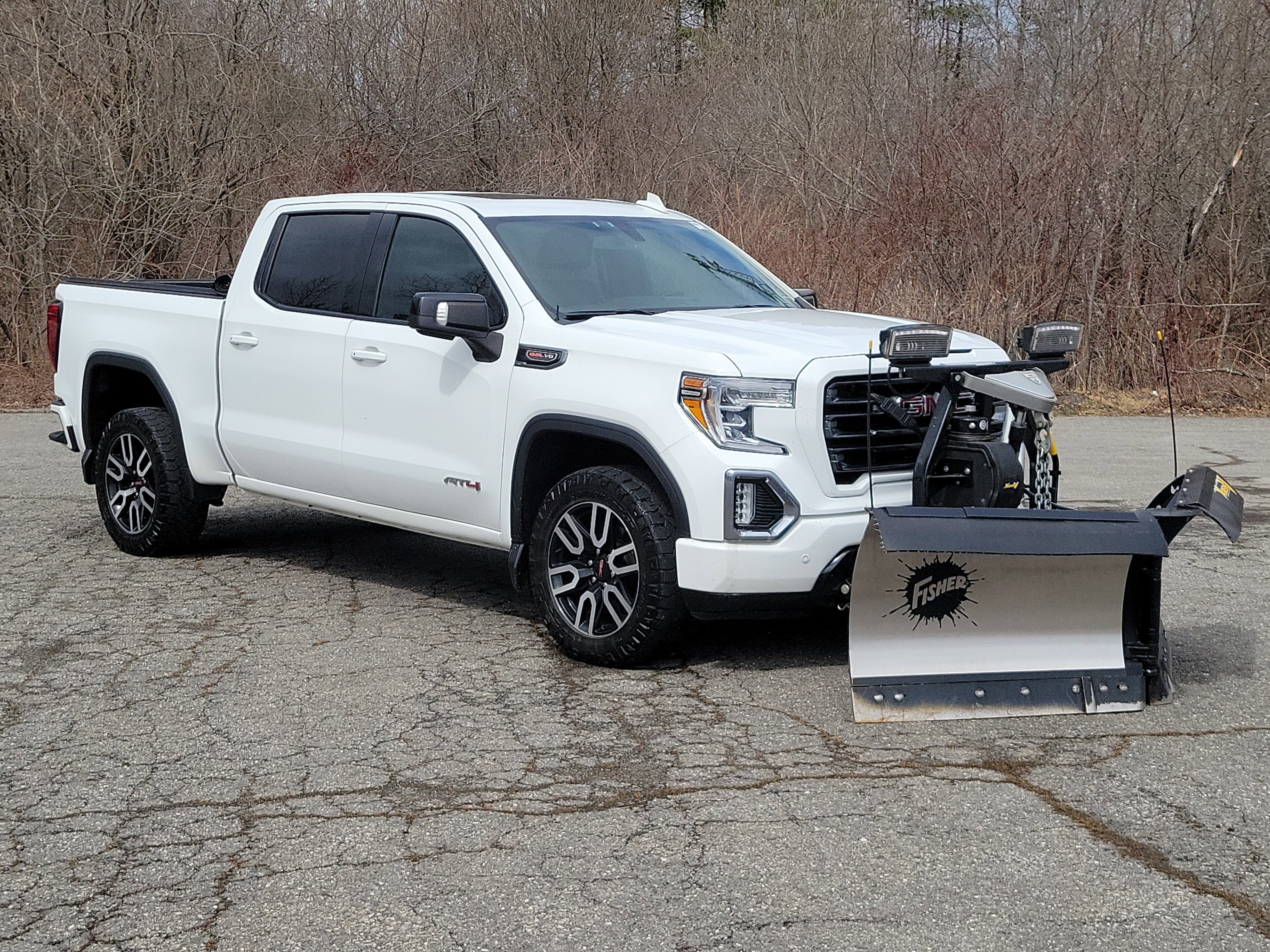 Used 2020 GMC Sierra 1500 AT4 w/ AT4 Preferred Package AWD/4WD image 3