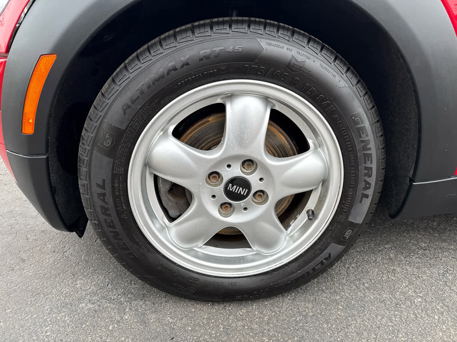 Used 2010 MINI Cooper Hardtop image 9