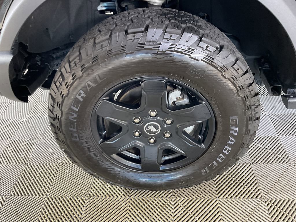 Used 2024 Ford Bronco Black Diamond image 5