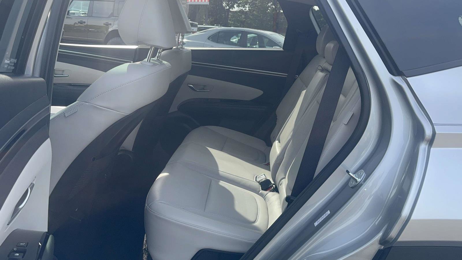 Used 2024 Hyundai Tucson Limited image 13