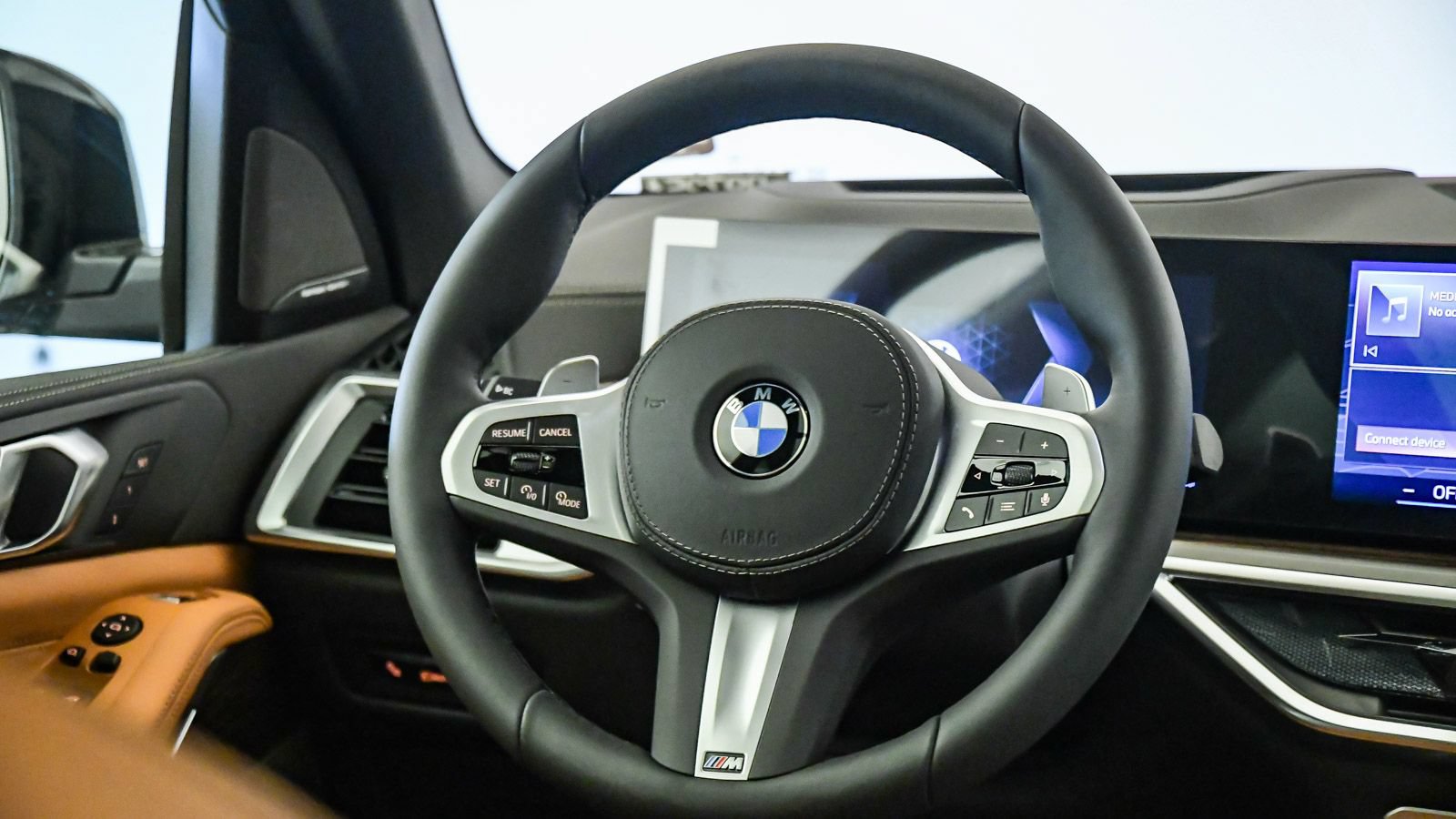 New 2026 BMW X5 sDrive40i w/ M Sport Package RWD image 13